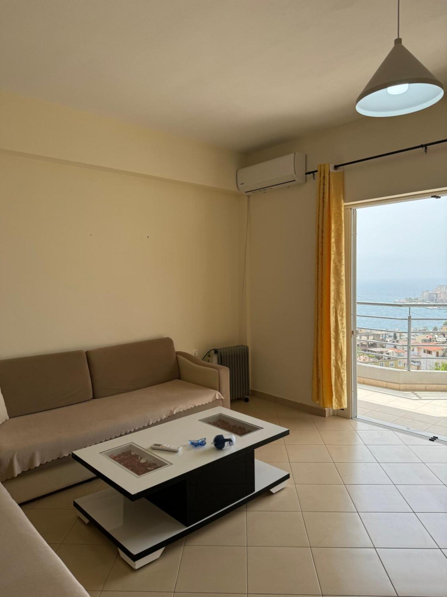 L.T. Apartment 5Th Street ซารานเดอ ภายนอก รูปภาพ