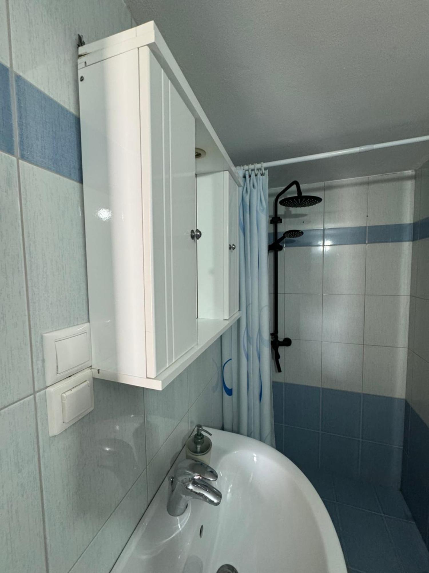 L.T. Apartment 5Th Street ซารานเดอ ภายนอก รูปภาพ