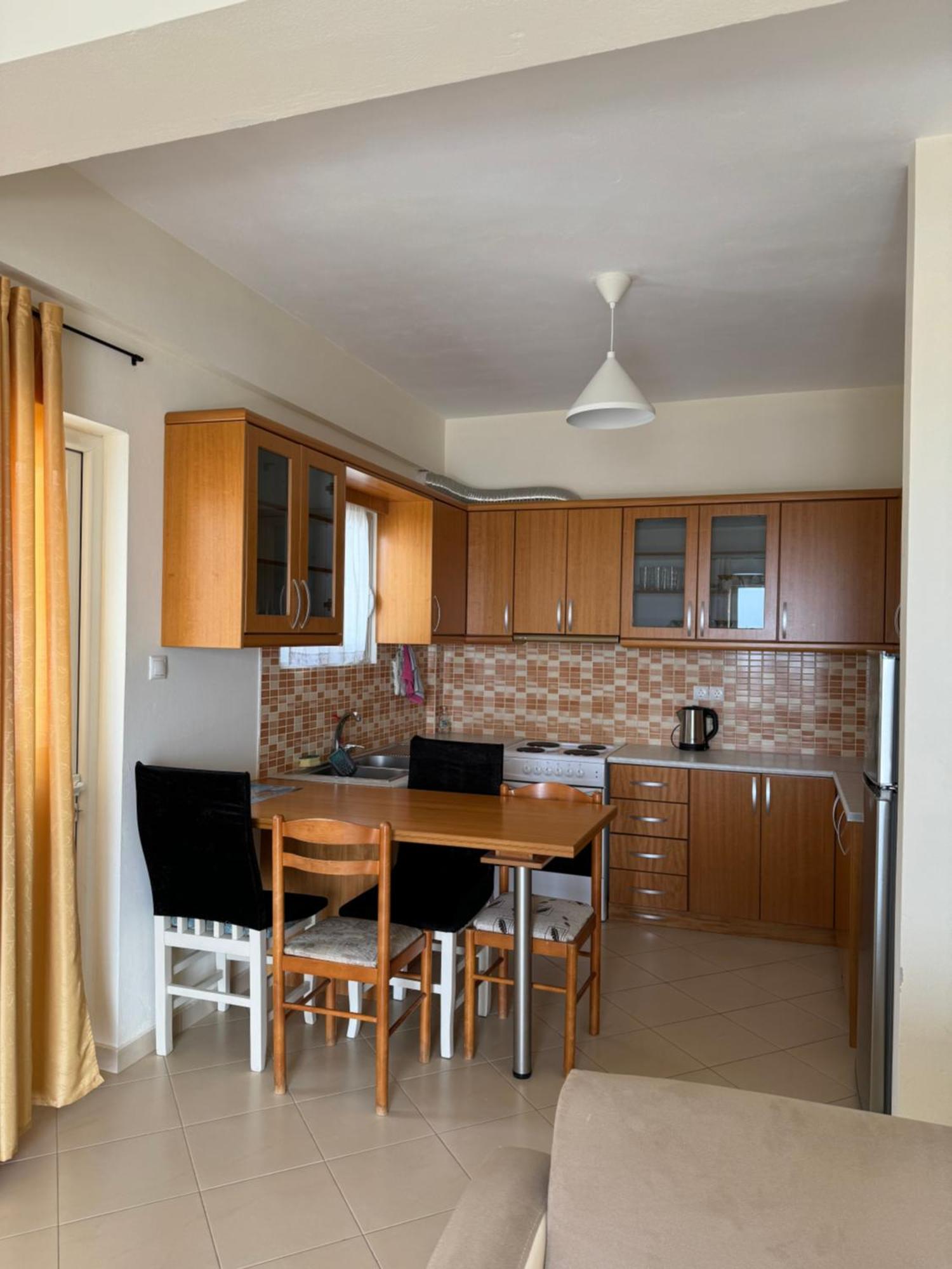 L.T. Apartment 5Th Street ซารานเดอ ภายนอก รูปภาพ