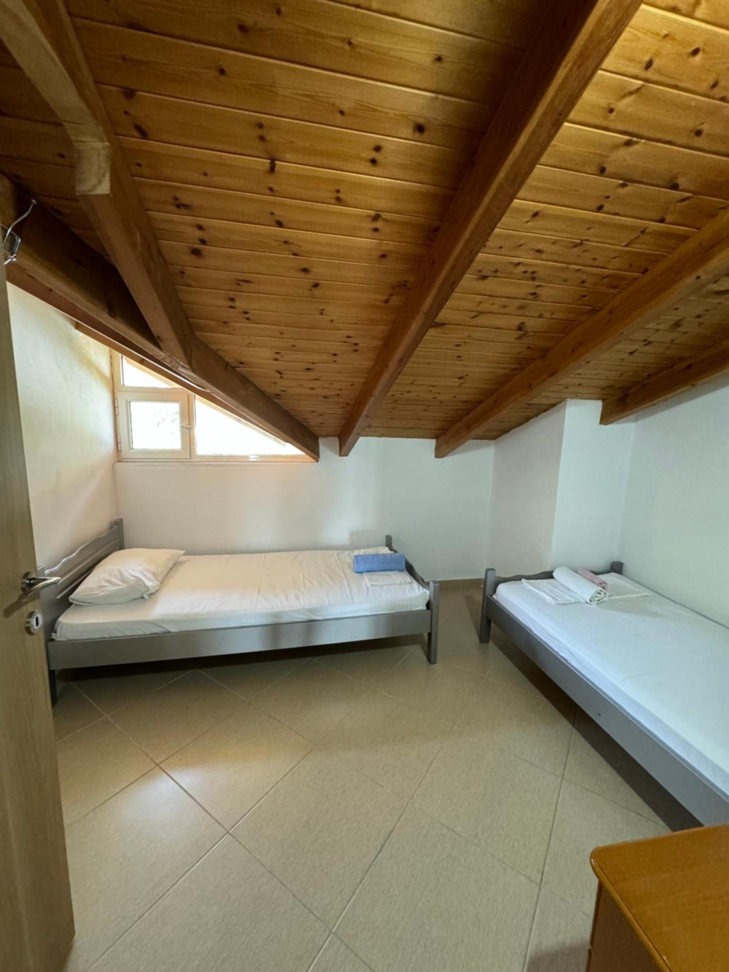 L.T. Apartment 5Th Street ซารานเดอ ภายนอก รูปภาพ